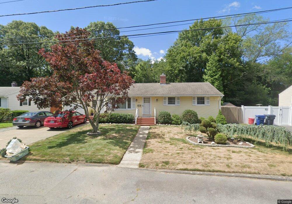 185 Burbank Dr, Warwick, RI 02886 - photo 1