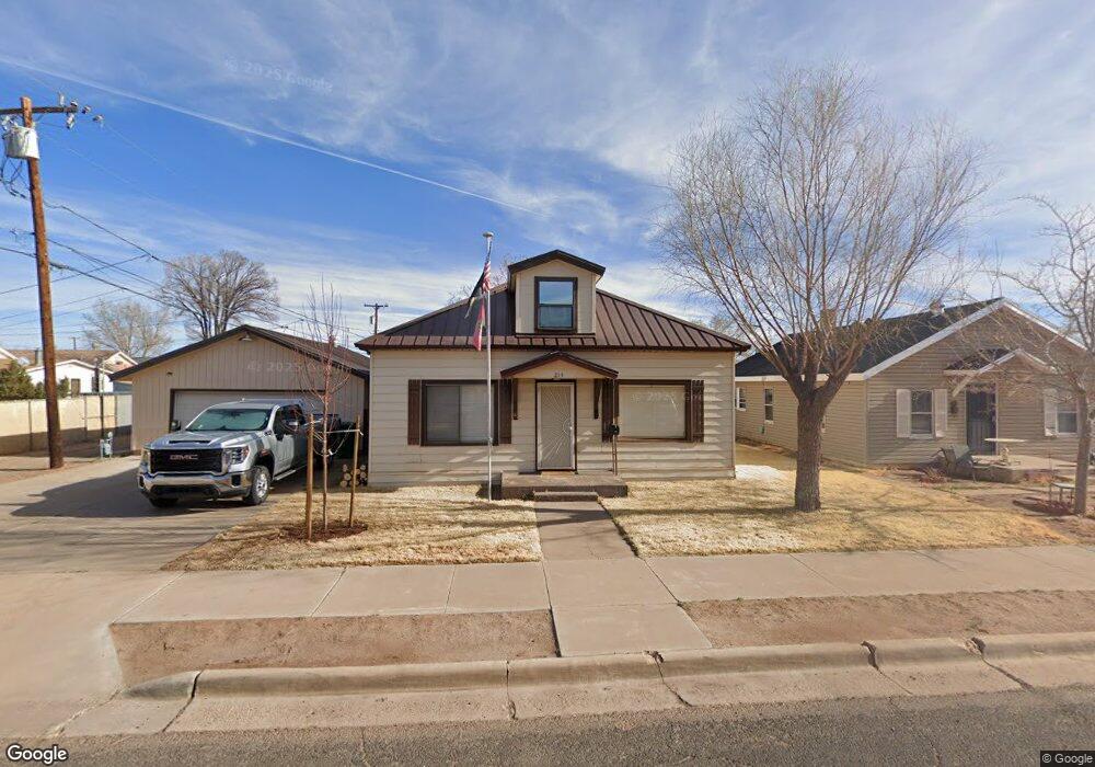 214 E Oak St, Winslow, AZ 86047 - photo 1