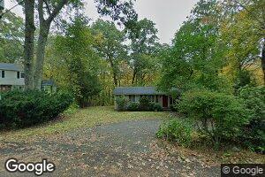 58 W Hills Rd, Ivoryton, CT 06442