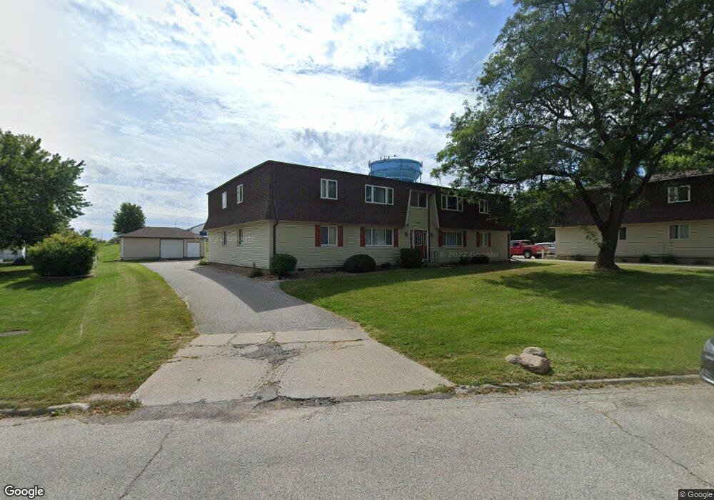 1621 Carriage Hill Dr unit 7, Waterloo, IA 50701 - photo 1