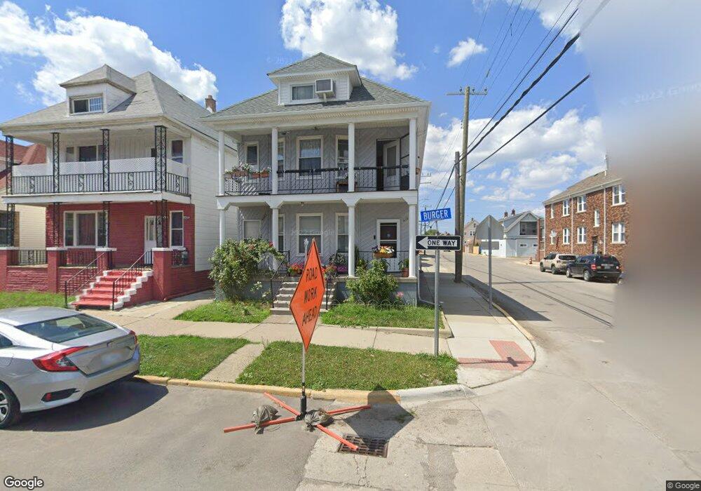 2433 Burger St, HamtraMcK, MI 48212 - photo 1