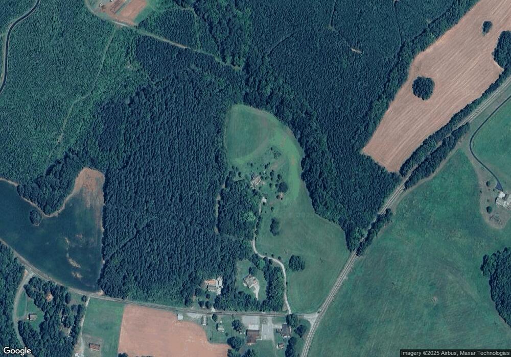 12110 Genito Rd, Amelia Court House, VA 23002 - photo 1