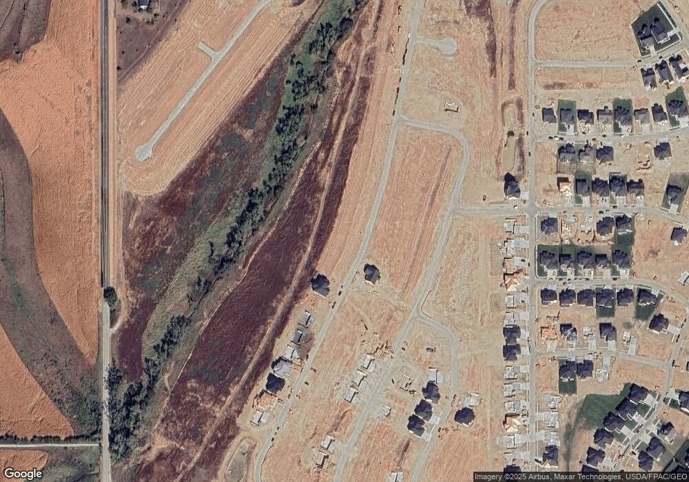 5608 N 213th Ave, Elkhorn, NE 68022 - photo 1