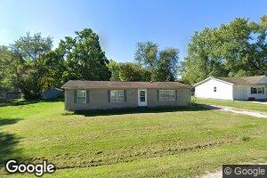 301 W Maple St, Ashmore, IL 61912