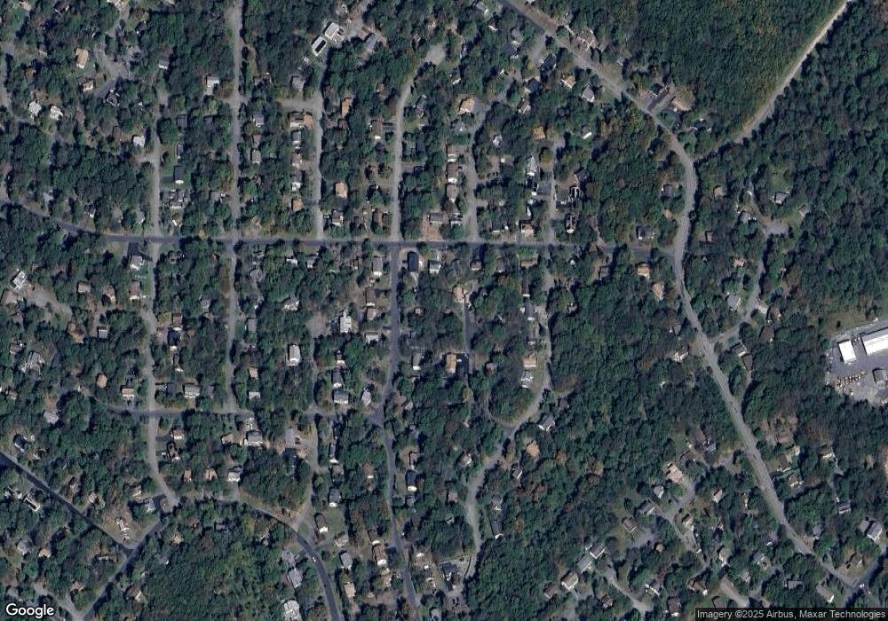 7220 Crescent Ln, Tobyhanna, PA 18466 - photo 1