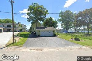 1644 W Shore Dr, Delafield, WI 53018