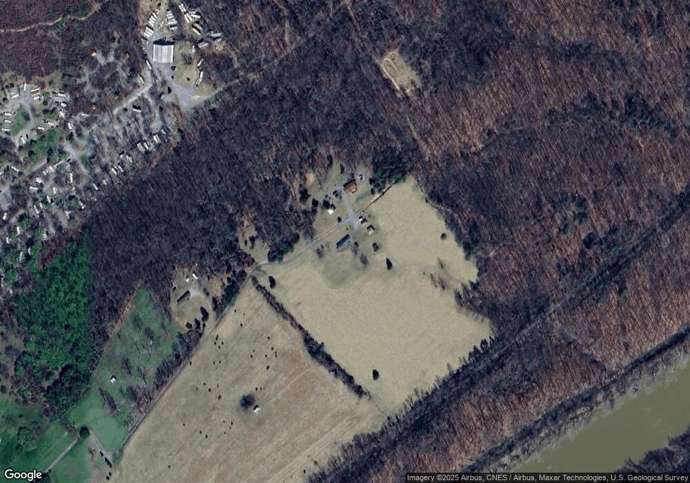 4059 Younker Ln, Hancock, MD 21750 - photo 1