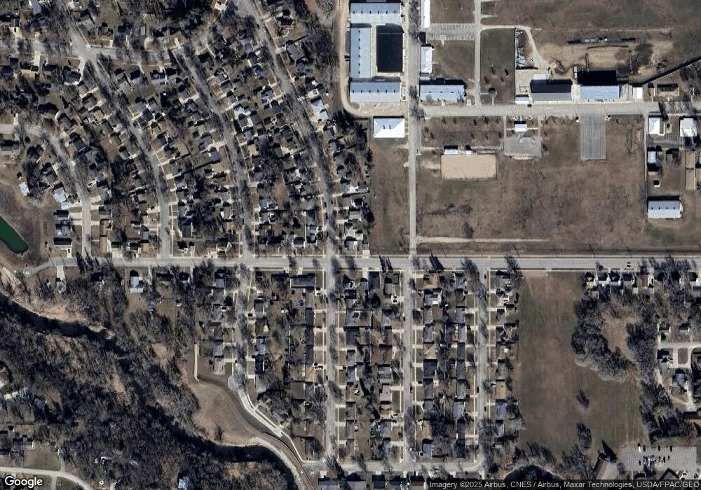 819 17th St SW, Austin, MN 55912 - photo 1