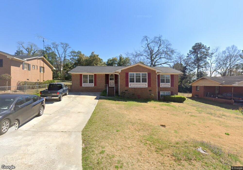 3251 Commodore Dr, Macon, GA 31211 - photo 1