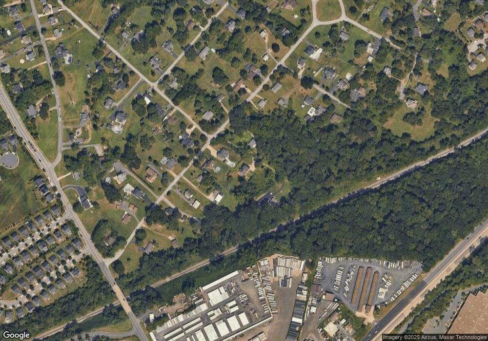 5803 Railroad Ave, White Marsh, MD 21162 - photo 1