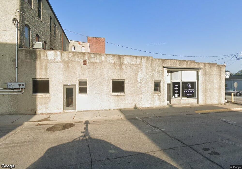 107 N Cedar St, Auburn, IN 46706 - photo 1