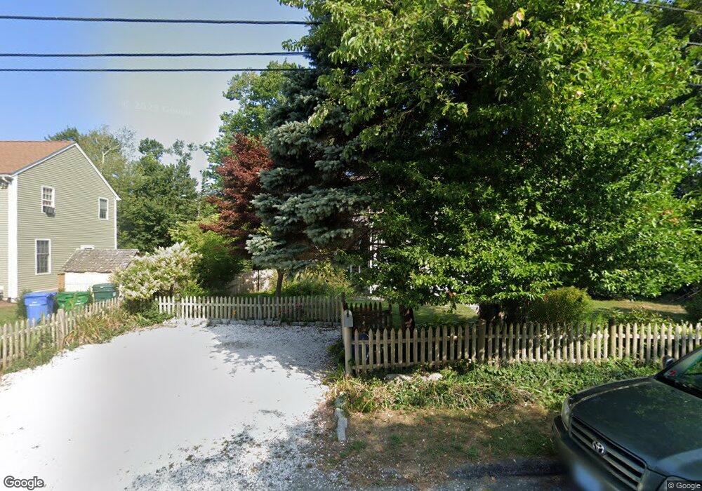 55 Christopher St, South Kingstown, RI 02879 - photo 1