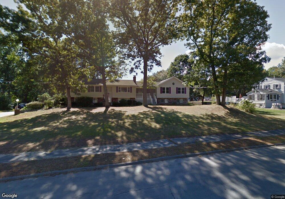 7 Draper Dr, Wilmington, MA 01887 - photo 1