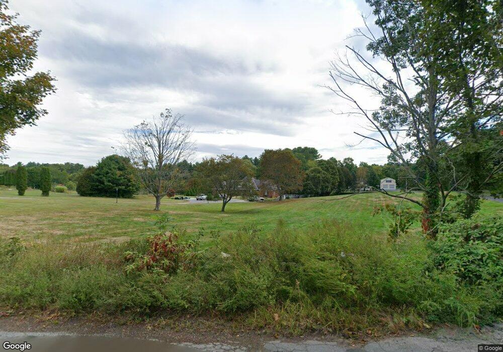 8 Forest St, Dunstable, MA 01827 - photo 1