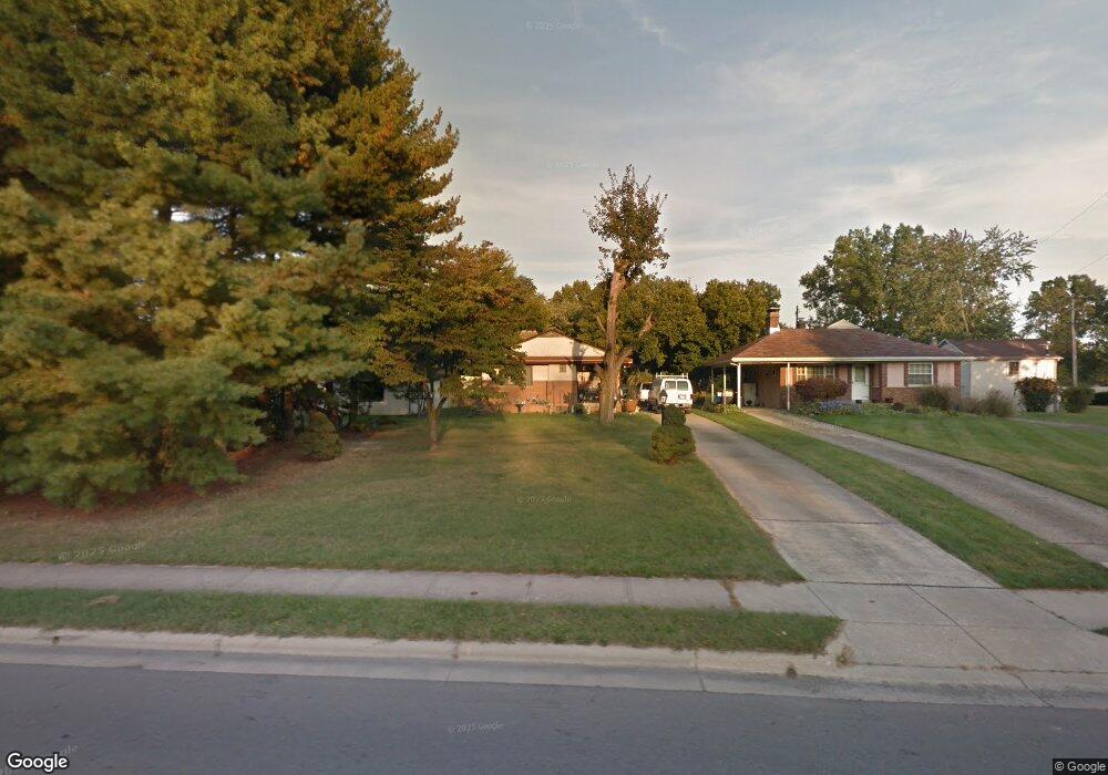 918 Beechwood Rd, Columbus, OH 43227 - photo 1