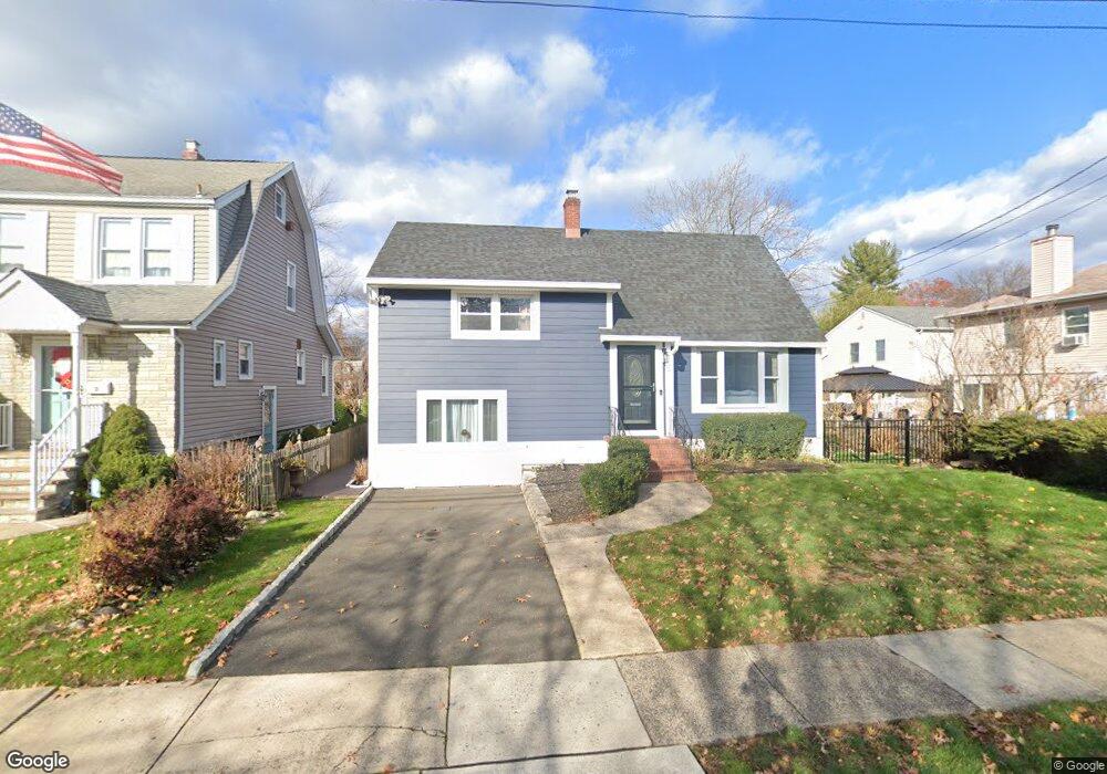 10 Seneca Ave, Dumont, NJ 07628 - photo 1