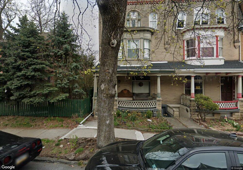 1421 W Linden St unit 2, Allentown, PA 18102 - photo 1