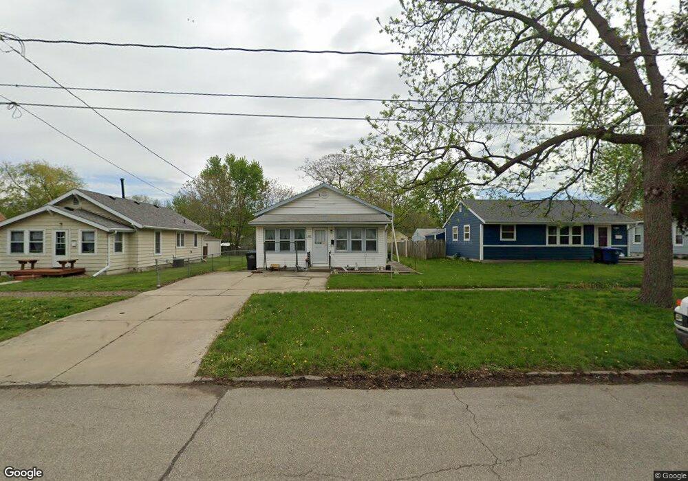 1625 E 23rd St, Des Moines, IA 50317 - photo 1