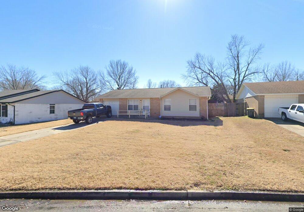 1102 E 144th St, Glenpool, OK 74033 - photo 1