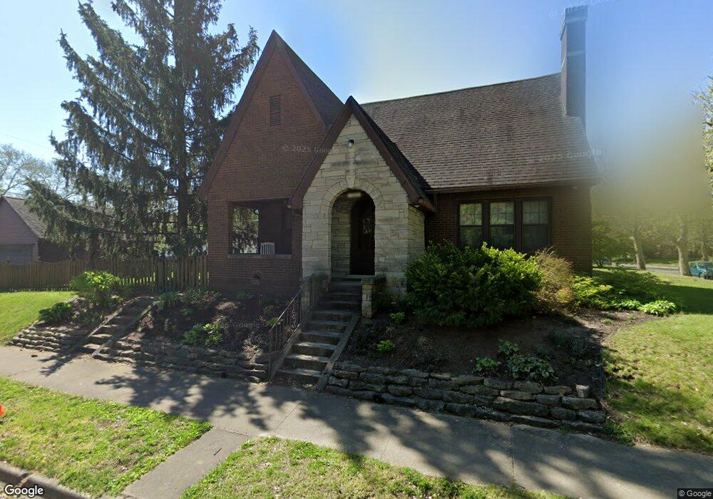 2401 Mariposa Dr, Terre Haute, IN 47803 - photo 1