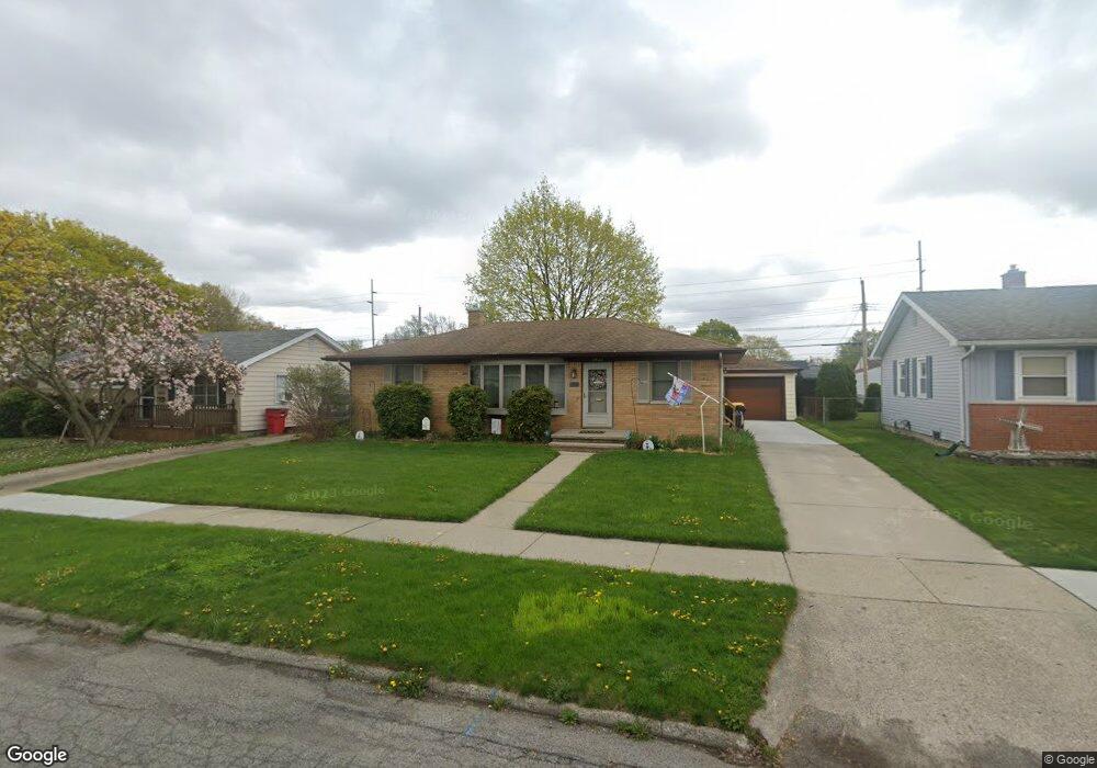 3421 Pickwick Place, Lansing, MI 48917 - photo 1