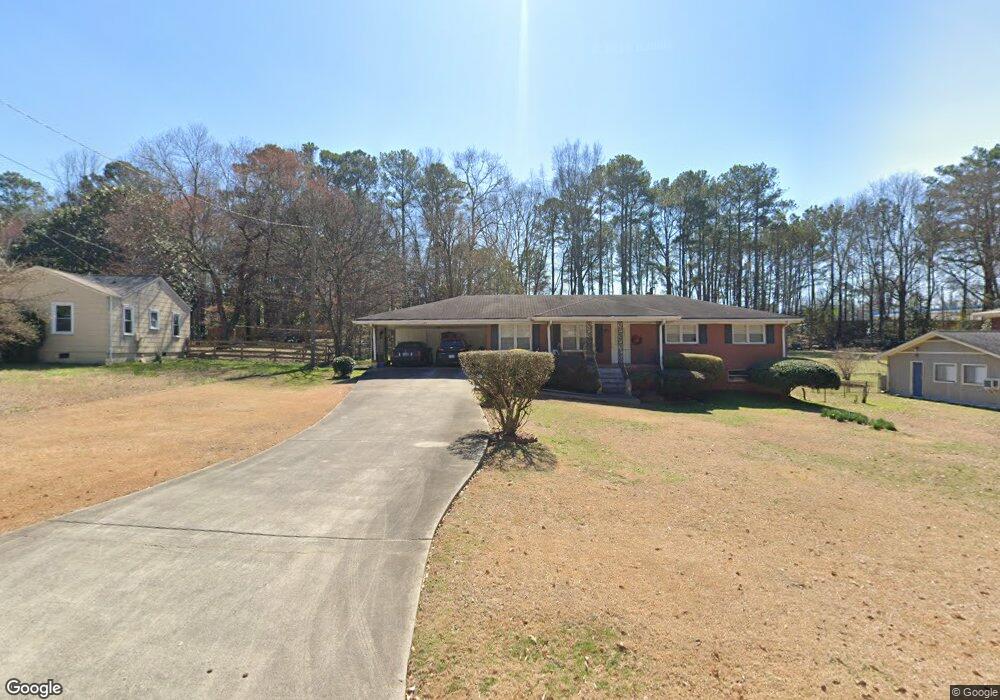 423 Hilltop Circle Extension SW, Mableton, GA 30126 - photo 1