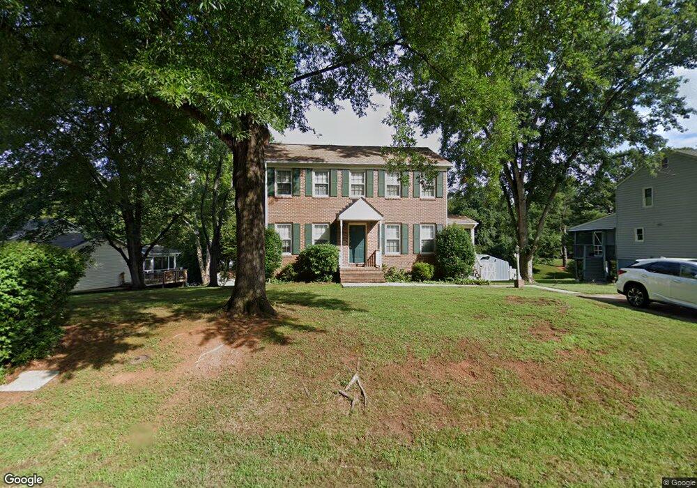 1660 Ravens Pl, Charlottesville, VA 22911 - photo 1