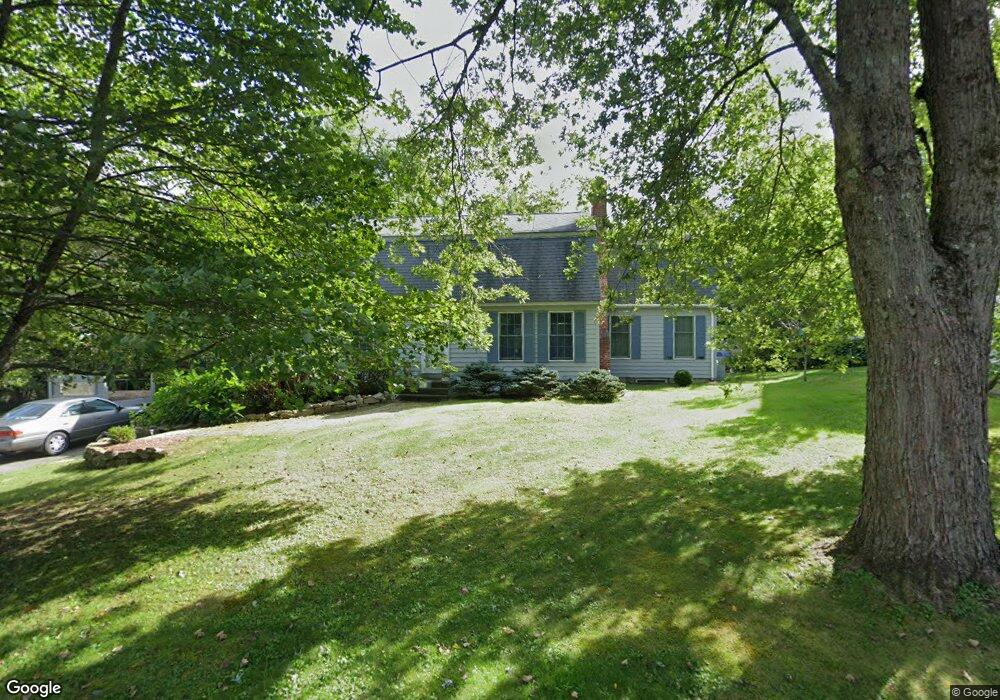 154 Pinecrest Rd, Holliston, MA 01746 - photo 1