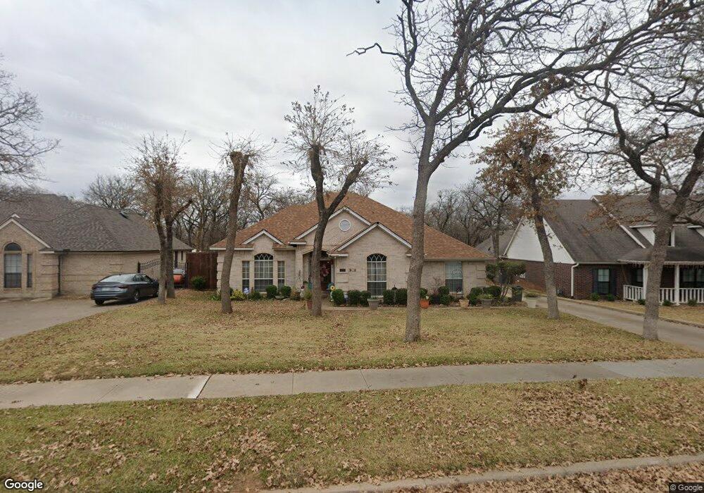 921 W Redbud Dr, Hurst, TX 76053 - photo 1