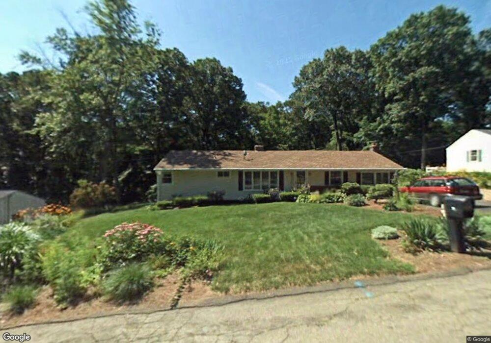 70 Bear Path Rd, Hamden, CT 06514 - photo 1