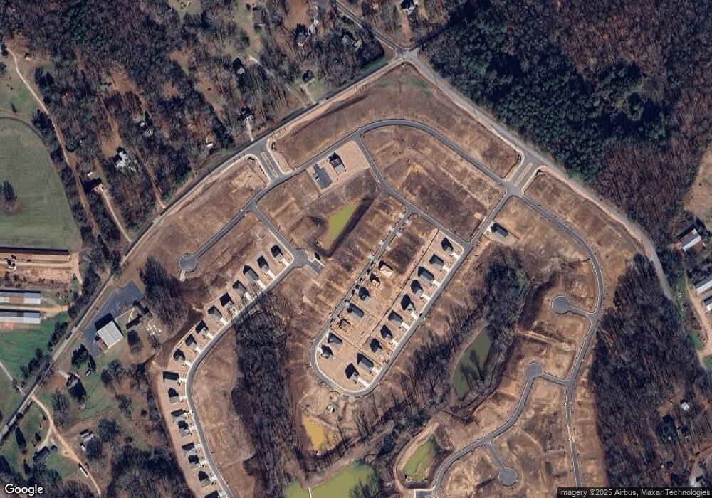 409 Egret Ct, Hoschton, GA 30548 - photo 1