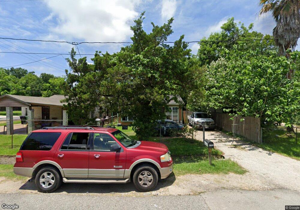 6703 Hoffman St, Houston, TX 77028 - photo 1