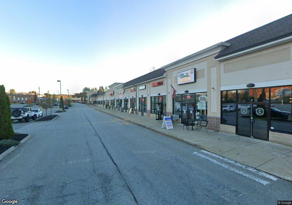 1292 Hooksett Rd, Hooksett, NH 03106 - photo 1