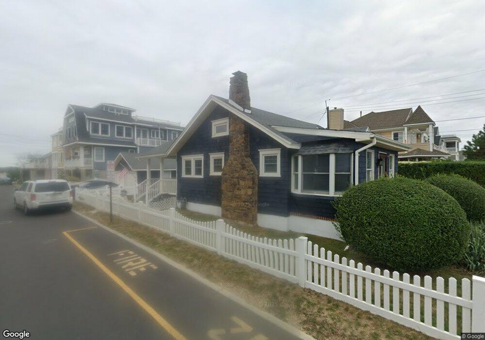 568 Ocean Ave, Sea Bright, NJ 07760 - photo 1