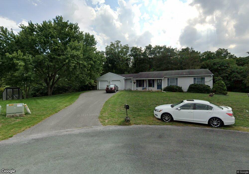 4250 Heiple Ct, Greencastle, PA 17225 - photo 1