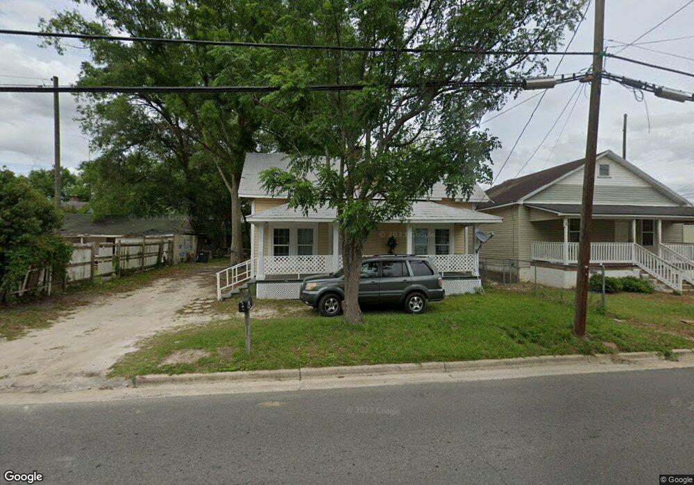 215 4th Ave SE, Moultrie, GA 31768 - photo 1