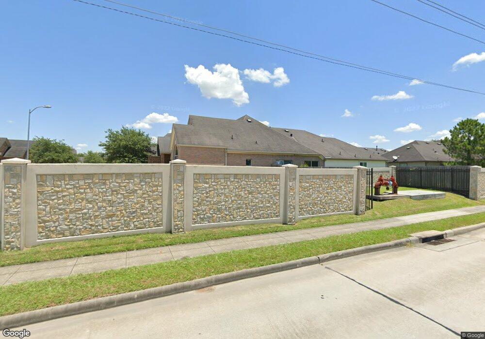 10531 Pleasant Villas Ln, Houston, TX 77075 - photo 1