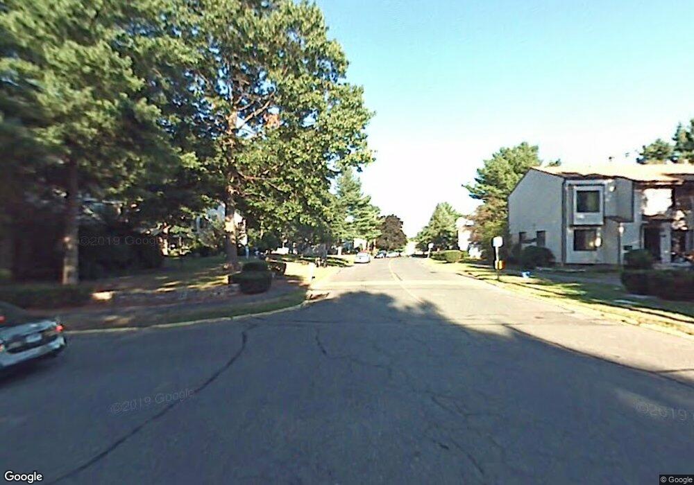 816 Cypress Rd, Newington, CT 06111 - photo 1