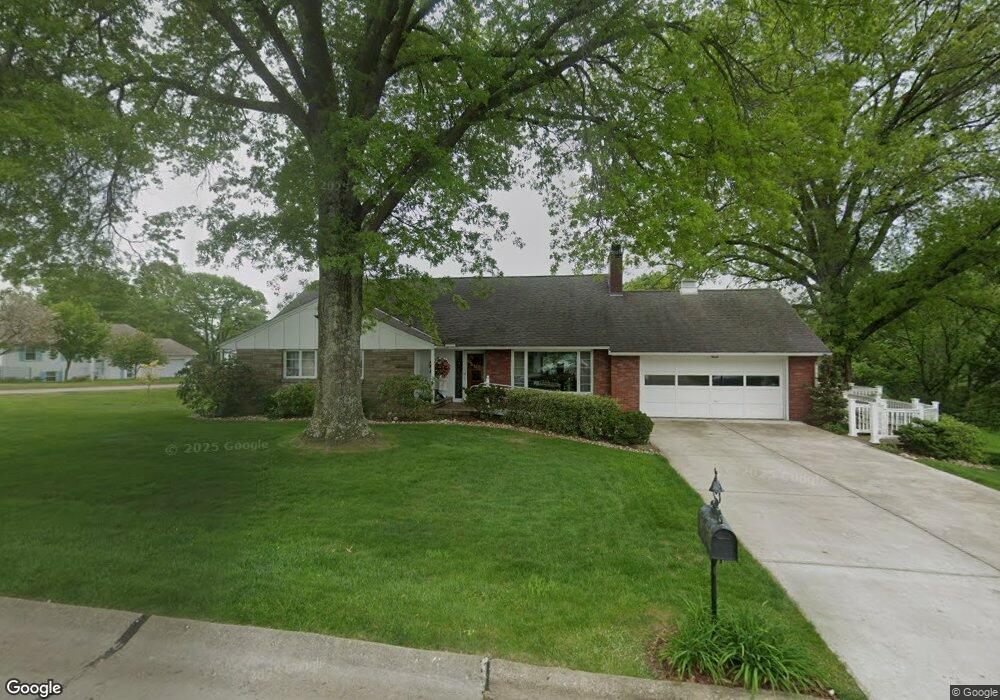 214 Westview Dr, New Concord, OH 43762 - photo 1