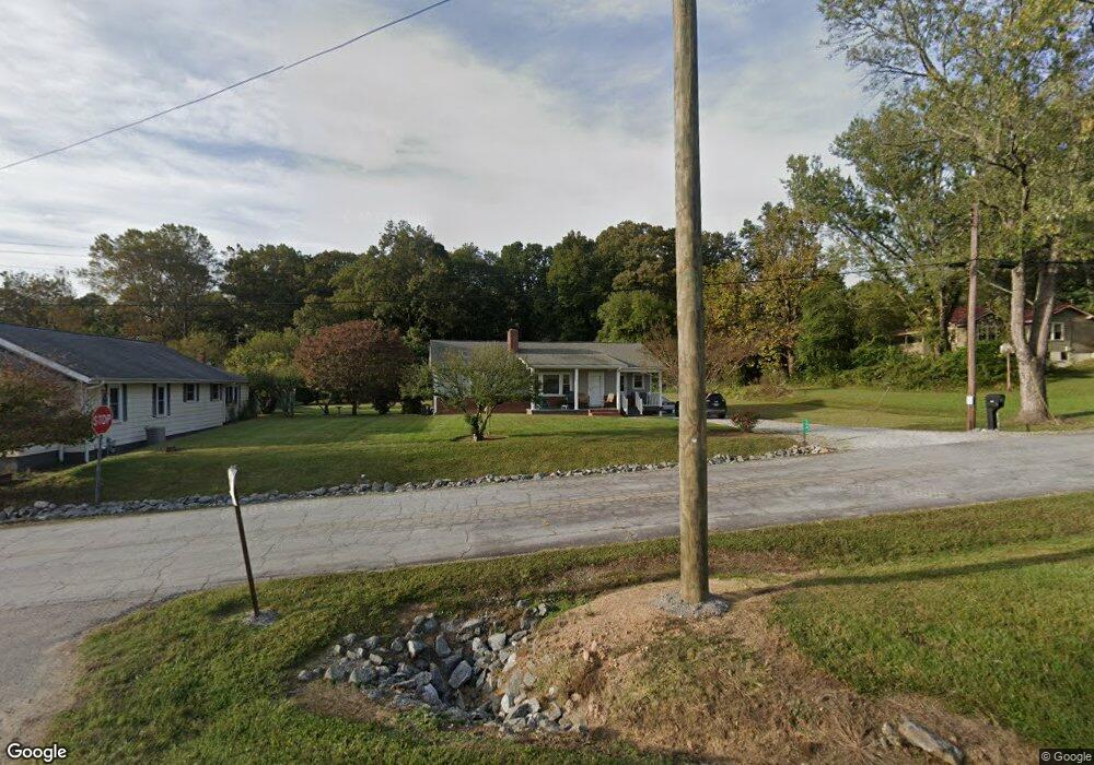 104 Berkeley Rd, Hendersonville, NC 28792 - photo 1