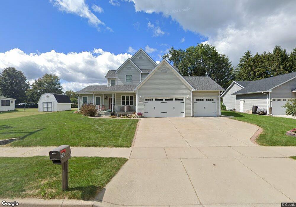 2102 Deblene Ln, Eau Claire, WI 54703 - photo 1