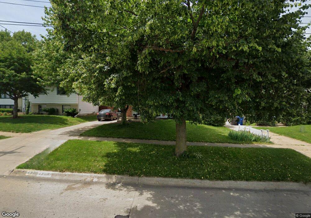 4106 50th St, Des Moines, IA 50310 - photo 1