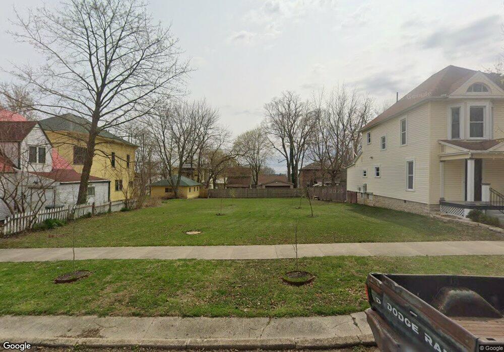 73 E Maple St, Wabash, IN 46992 - photo 1