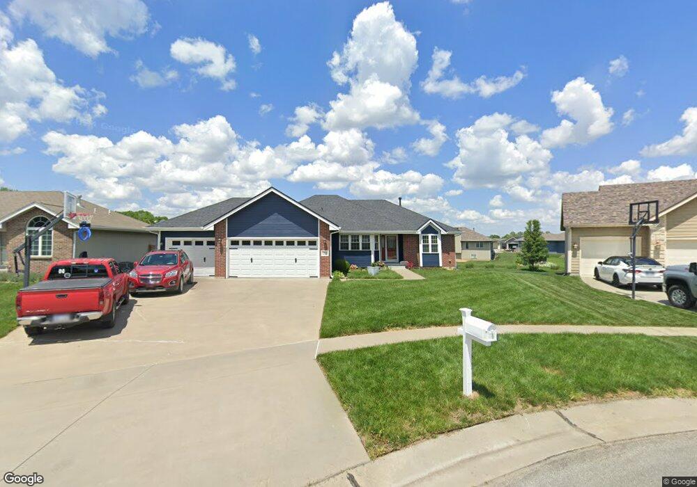 3412 SW Shunga View Ct, Topeka, KS 66610 - photo 1