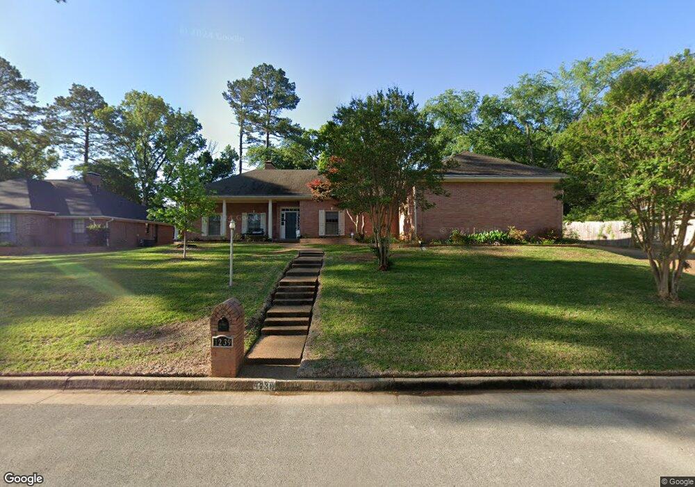 1239 Luann Ln, Tyler, TX 75703 - photo 1