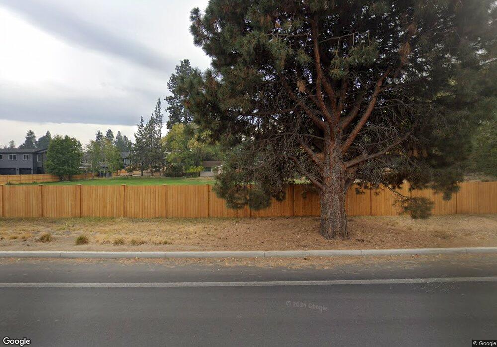 20185 Glen Vista Rd, Bend, OR 97703 - photo 1