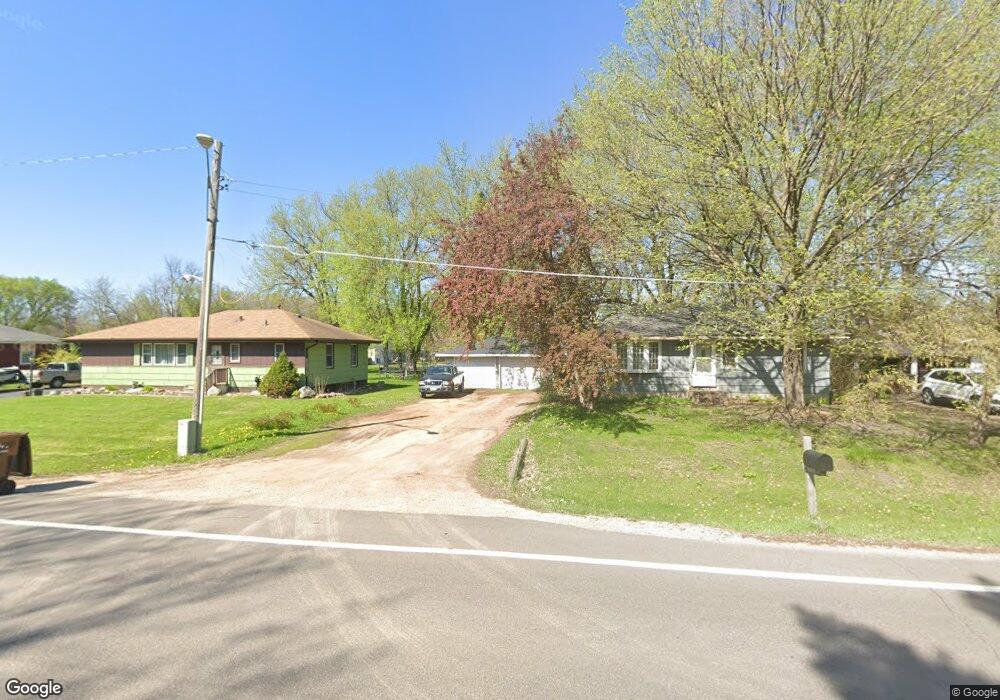 1429 Halgren Rd, Maple Plain, MN 55359 - photo 1