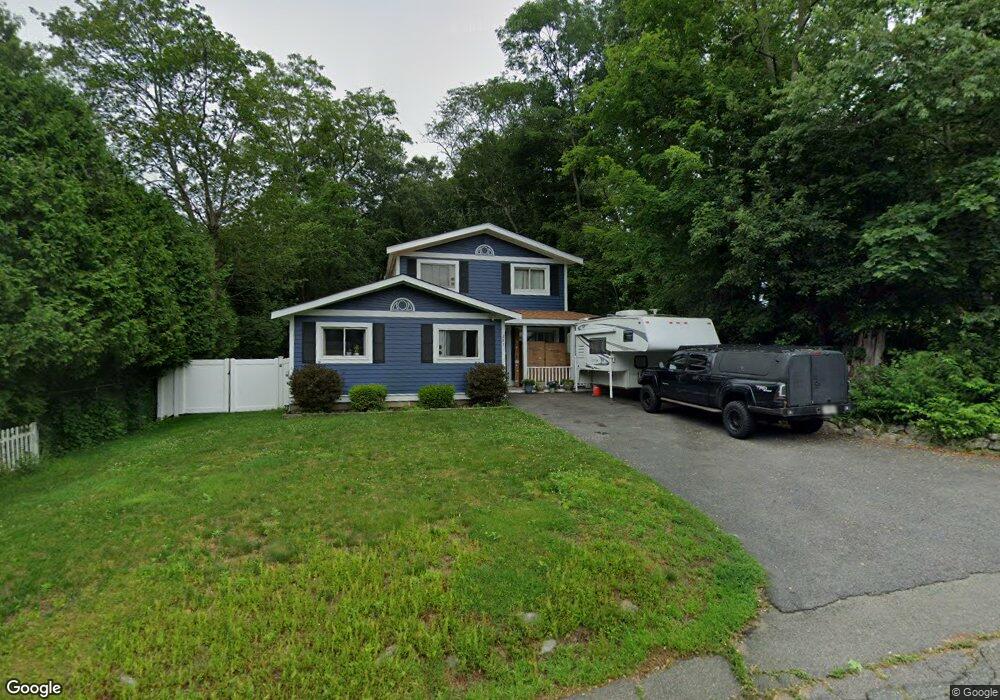 287 Pine St unit none, Whitman, MA 02382 - photo 1