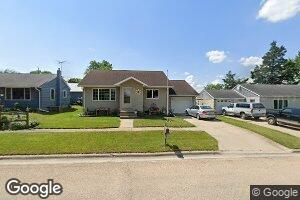 110 W Williams St, Dunkerton, IA 50626