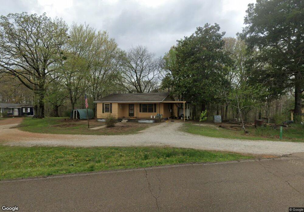 2670 Vale Rd, Mansfield, TN 38236 - photo 1